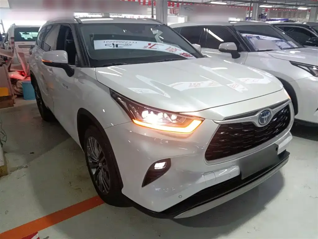 Toyota Highlander 2022 из CN, фото 4