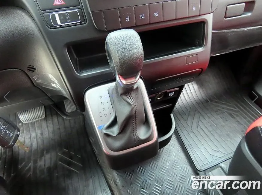 Hyundai Staria — фото 10
