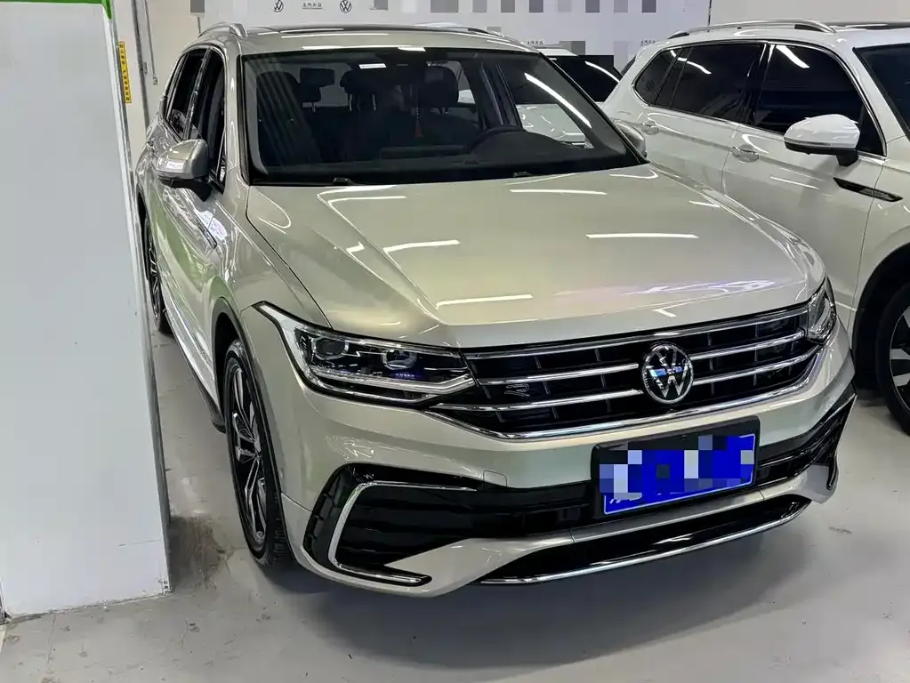 Volkswagen Tiguan L 2022 из CN, фото 10