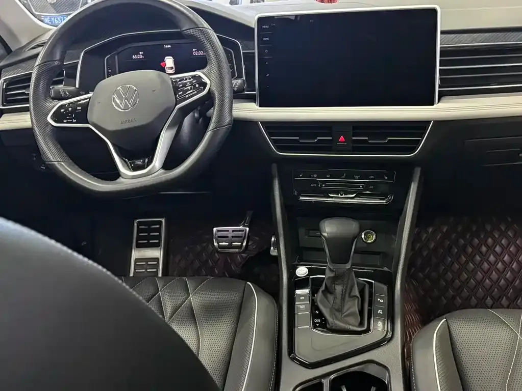 Volkswagen Tiguan L 2022 из CN, фото 4