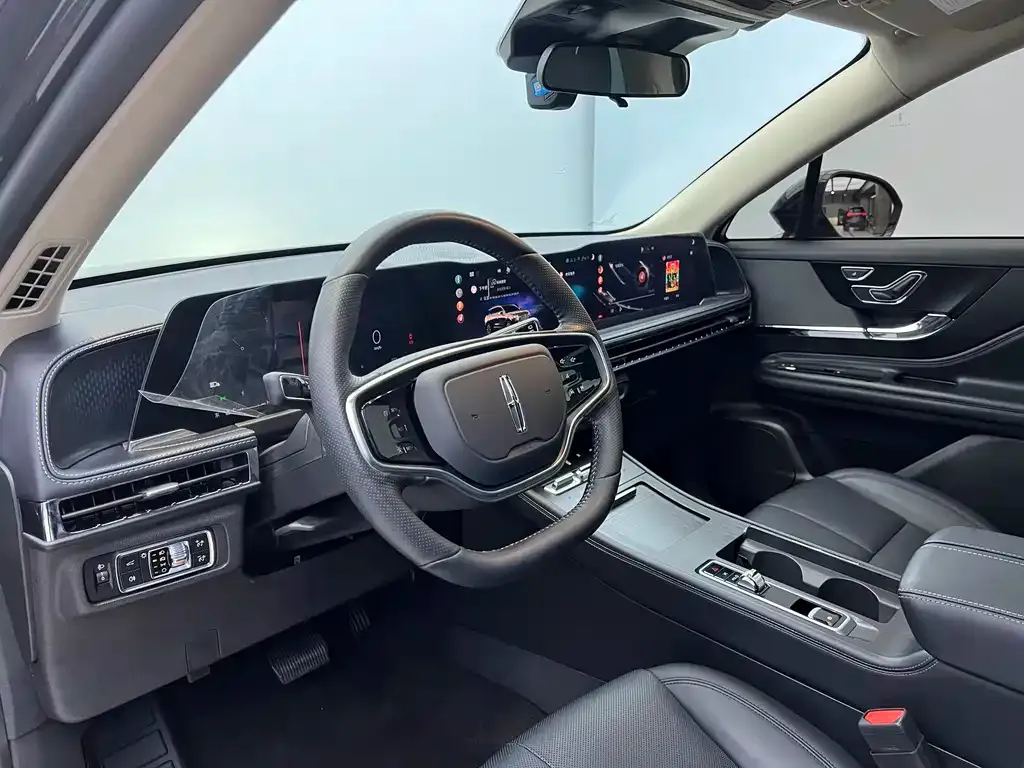 Lincoln Corsair 2025 из CN, фото 9