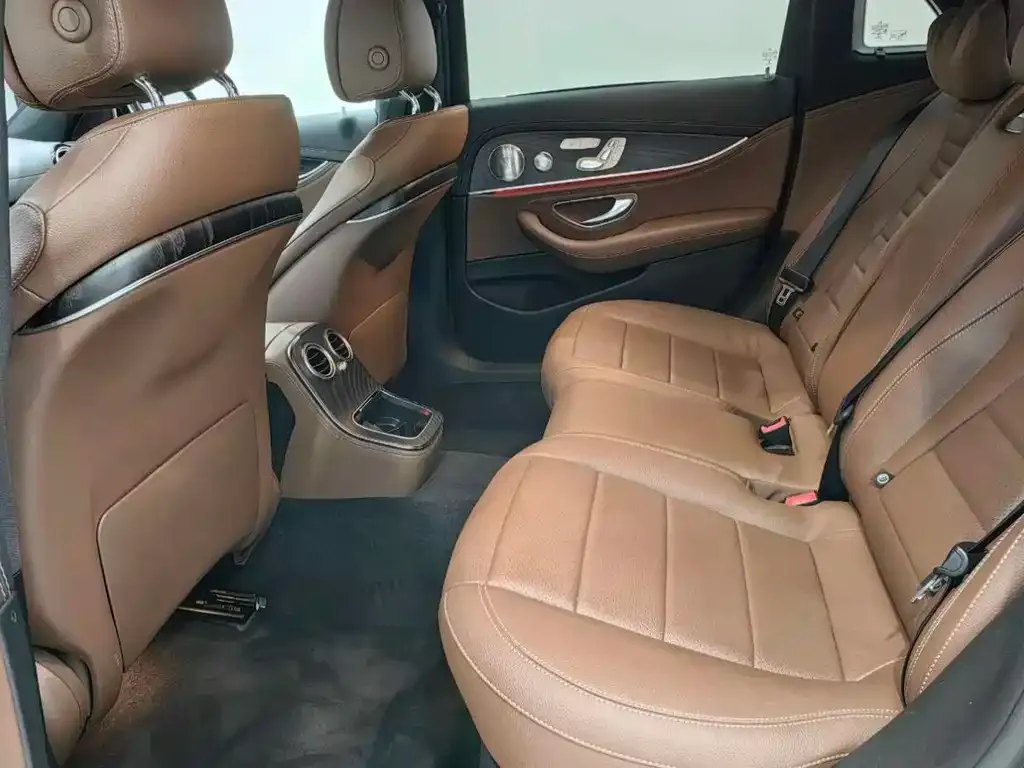 Mercedes-Benz E-Class 2021 из CN, фото 9
