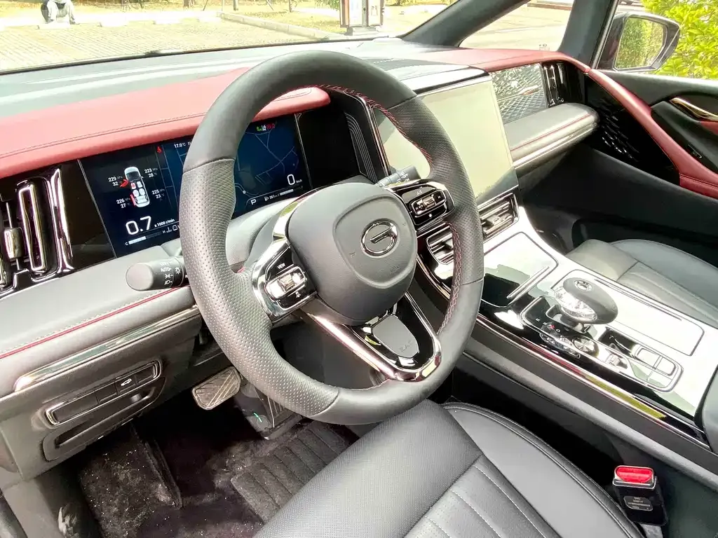 GAC Motor Trumpchi M8 — фото 3