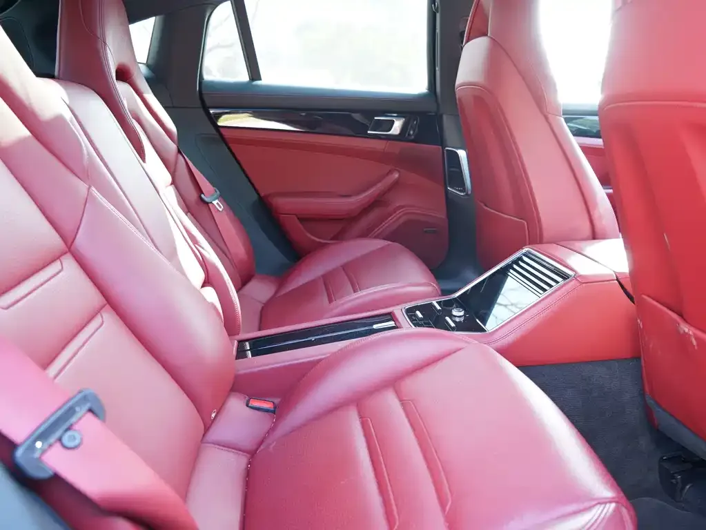 Porsche Panamera 2021 из CN, фото 2