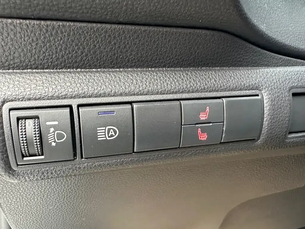 Toyota Corolla 2022 из CN, фото 10