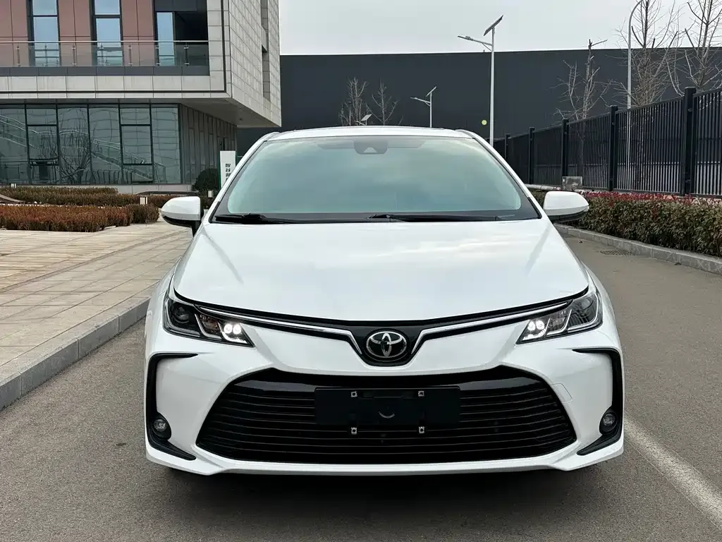Toyota Corolla 2022 из CN, фото 8