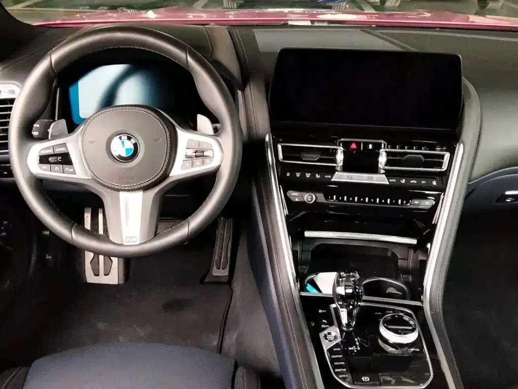 BMW 8 Series 2025 из CN, фото 5