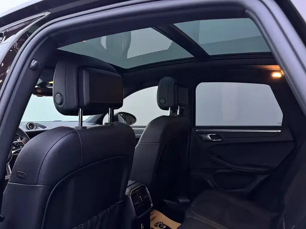 Porsche Macan 2021 из CN, фото 2