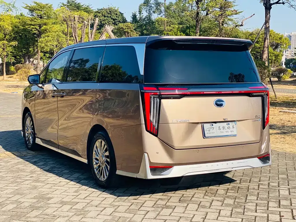 GAC Motor Trumpchi M8 — фото 8