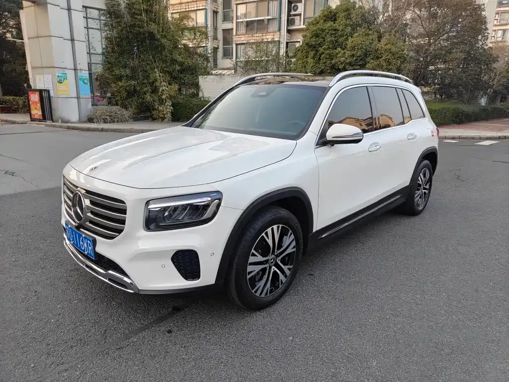 Mercedes-Benz GLB — фото 5