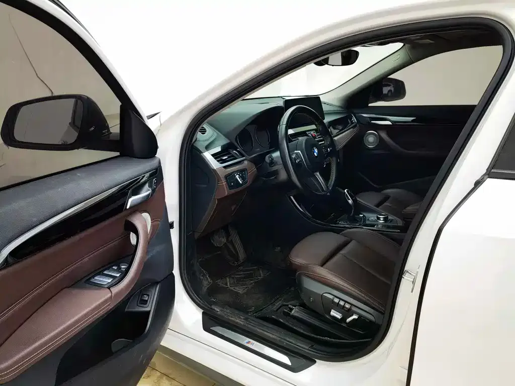 BMW X2 2023 из CN, фото 7