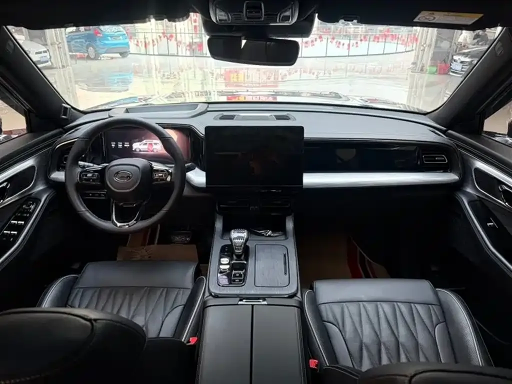 GAC Motor Trumpchi GS8 — фото 3