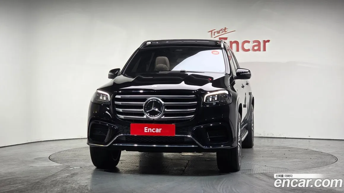 Mercedes-Benz GLS-Class — фото 9