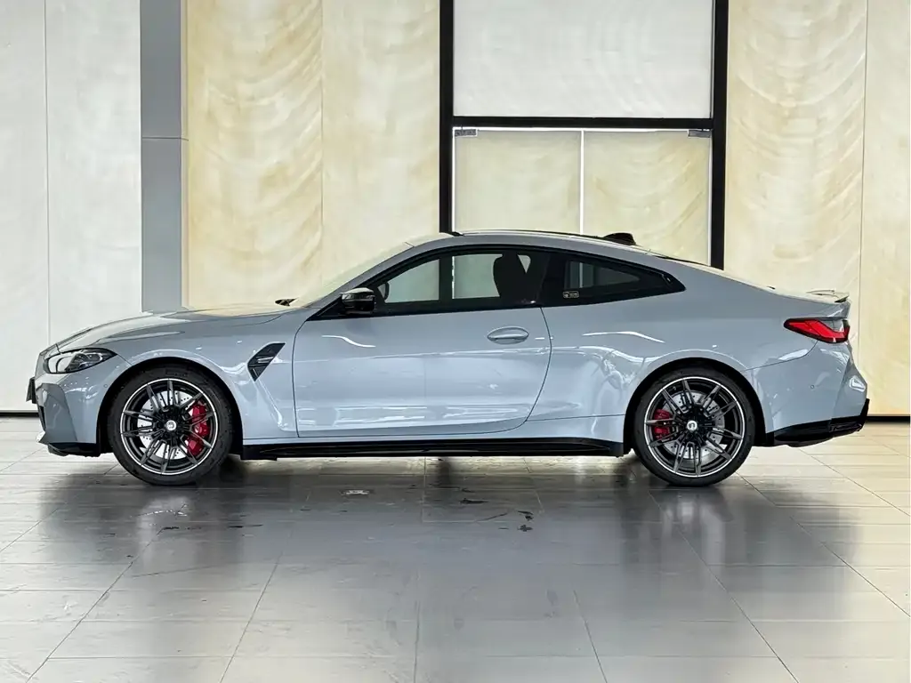 BMW M4 2023 из CN, фото 7