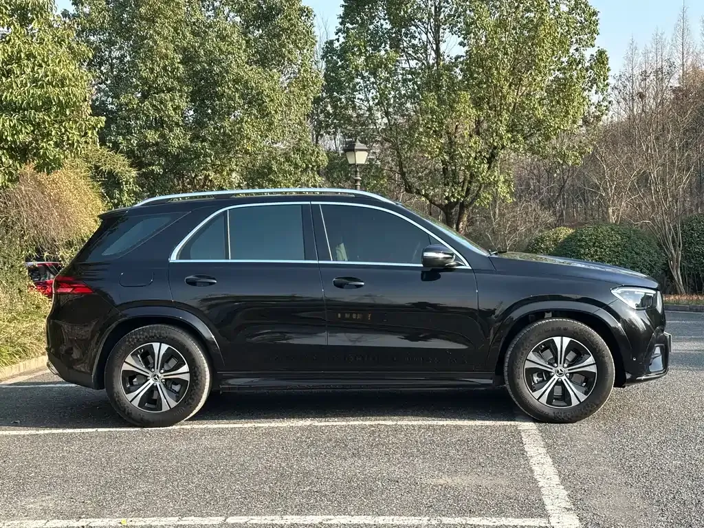 Mercedes-Benz GLE — фото 8