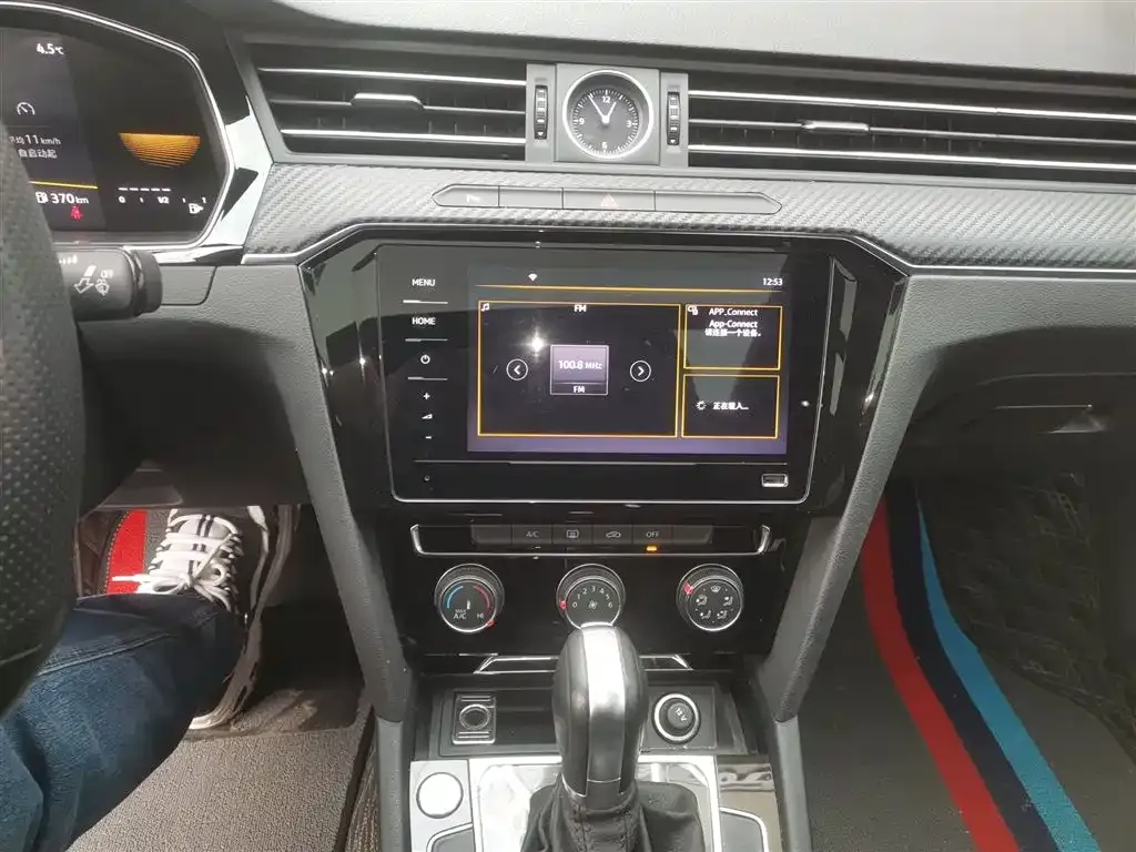 Volkswagen Magotan 2024 из CN, фото 9