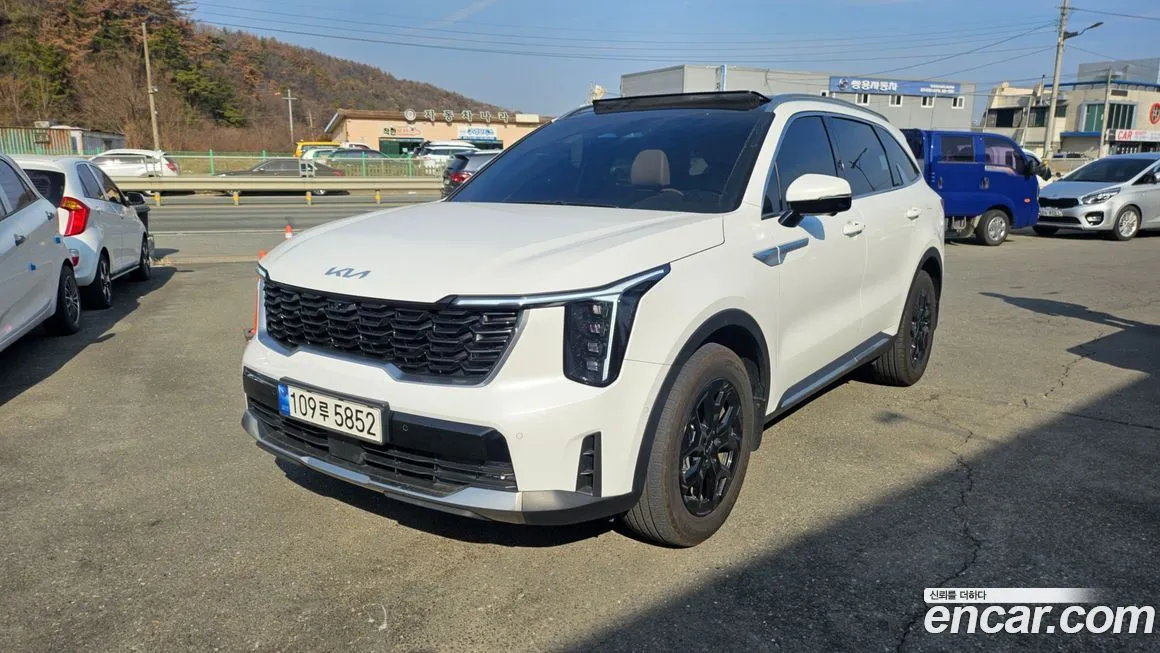 Kia Sorento — фото 7