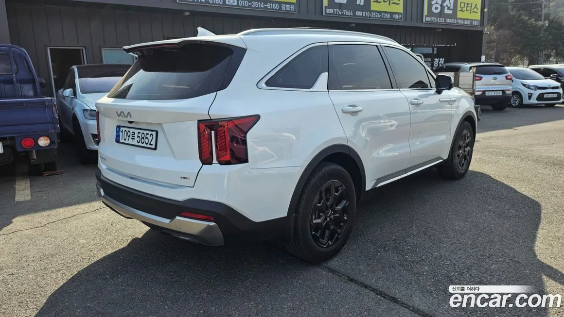 Kia Sorento — фото 9