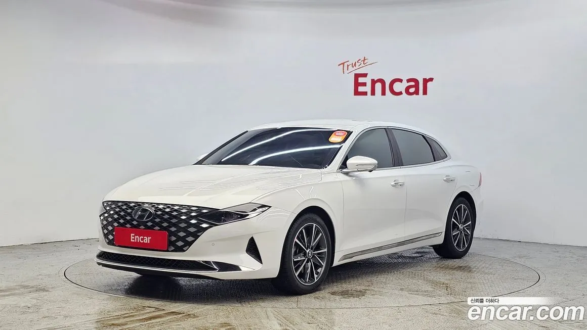 Hyundai Grandeur 2022 из KR, фото 1