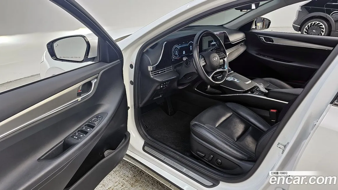 Hyundai Grandeur 2022 из KR, фото 5