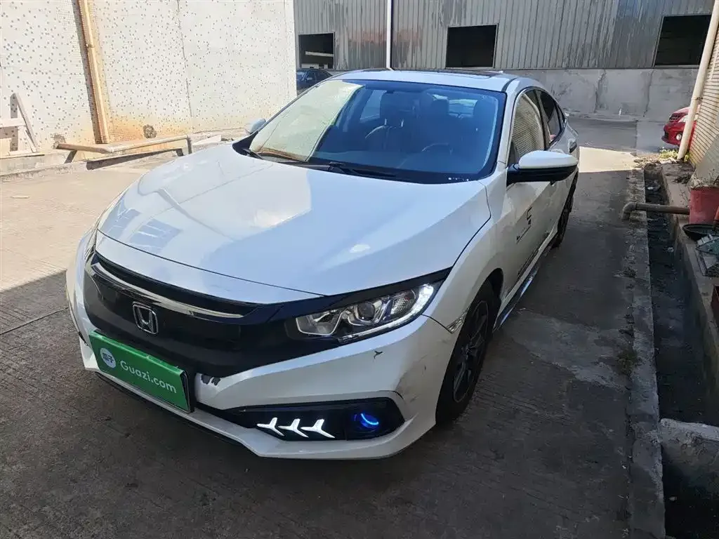Honda Civic — фото 2