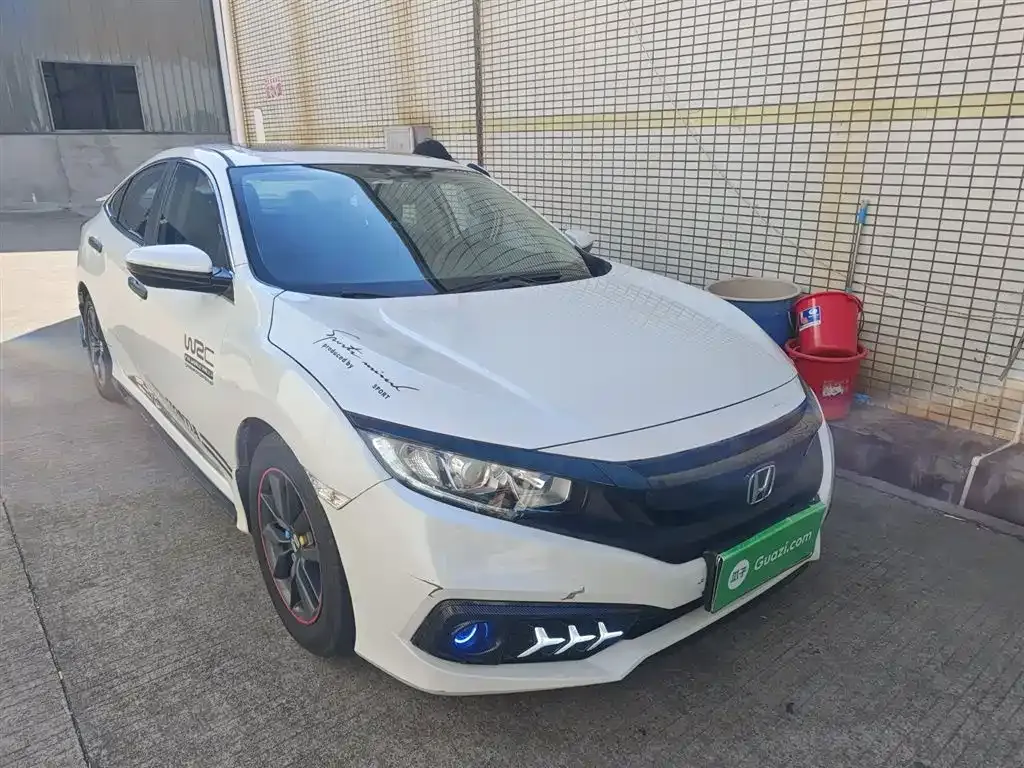 Honda Civic — фото 6