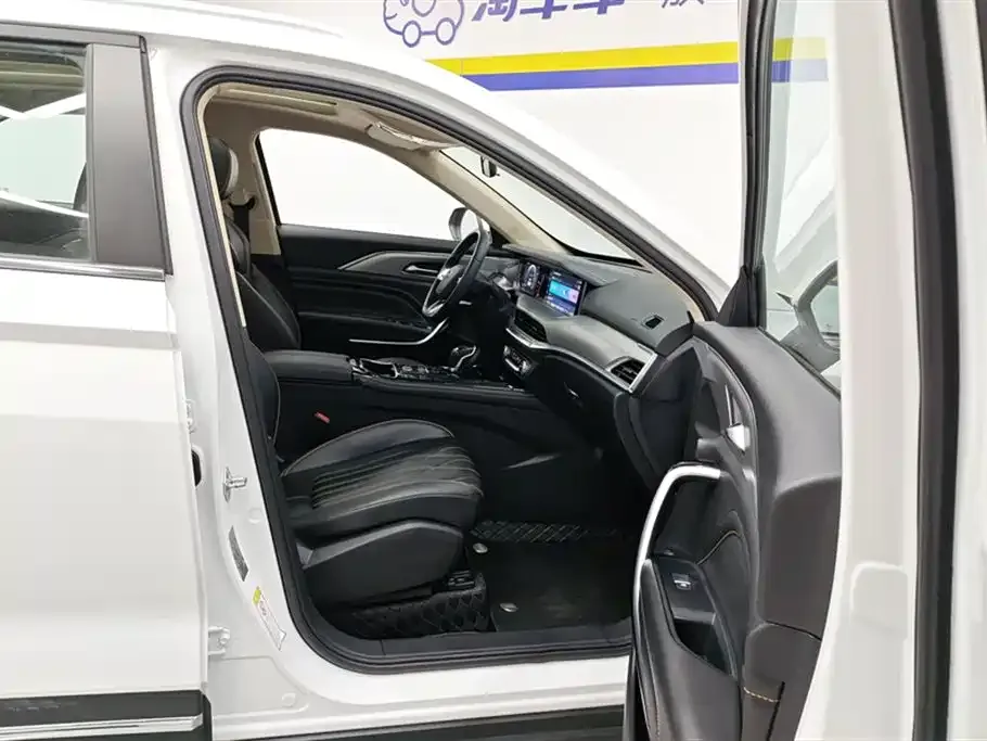 Bestune T77 2025 из CN, фото 7