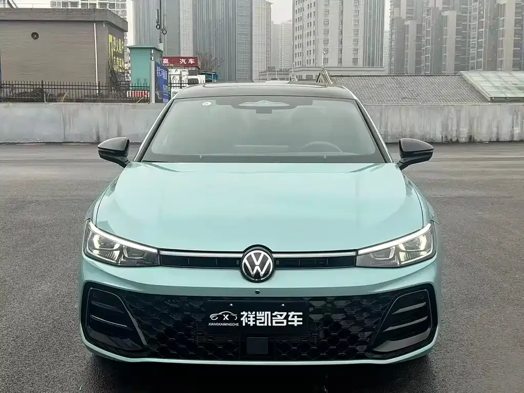 Volkswagen Passat 2024 из CN, фото 5