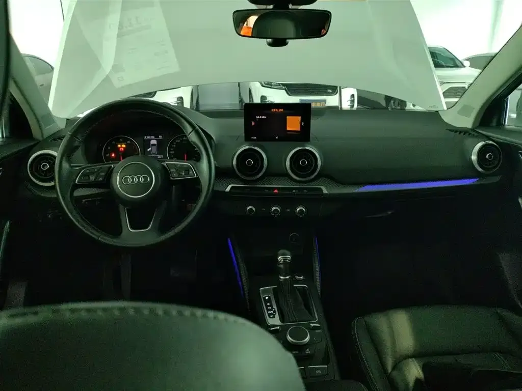 Audi Q2L 2023 из CN, фото 6