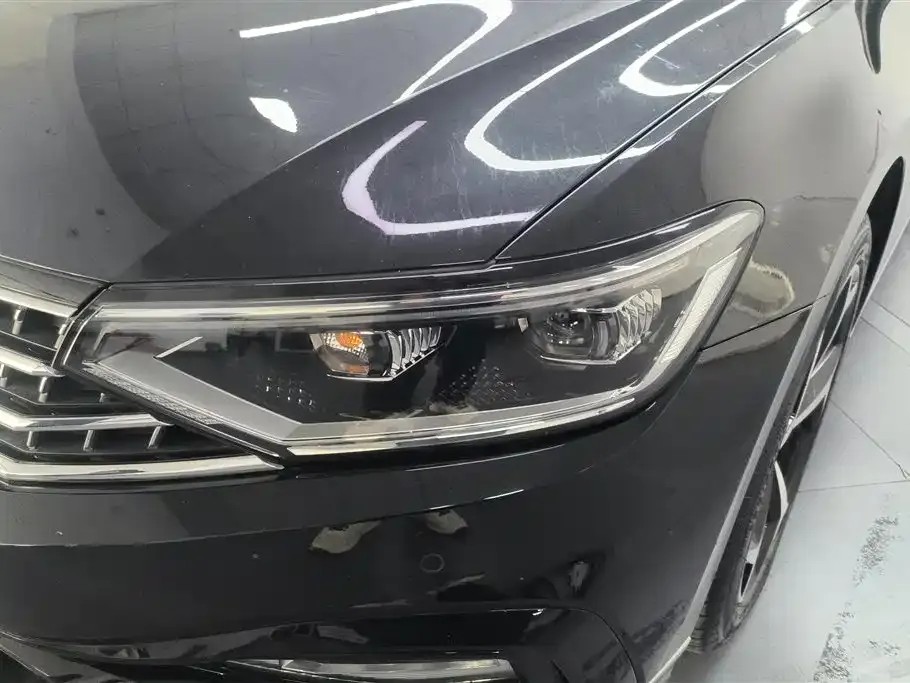 Volkswagen Magotan 2023 из CN, фото 4