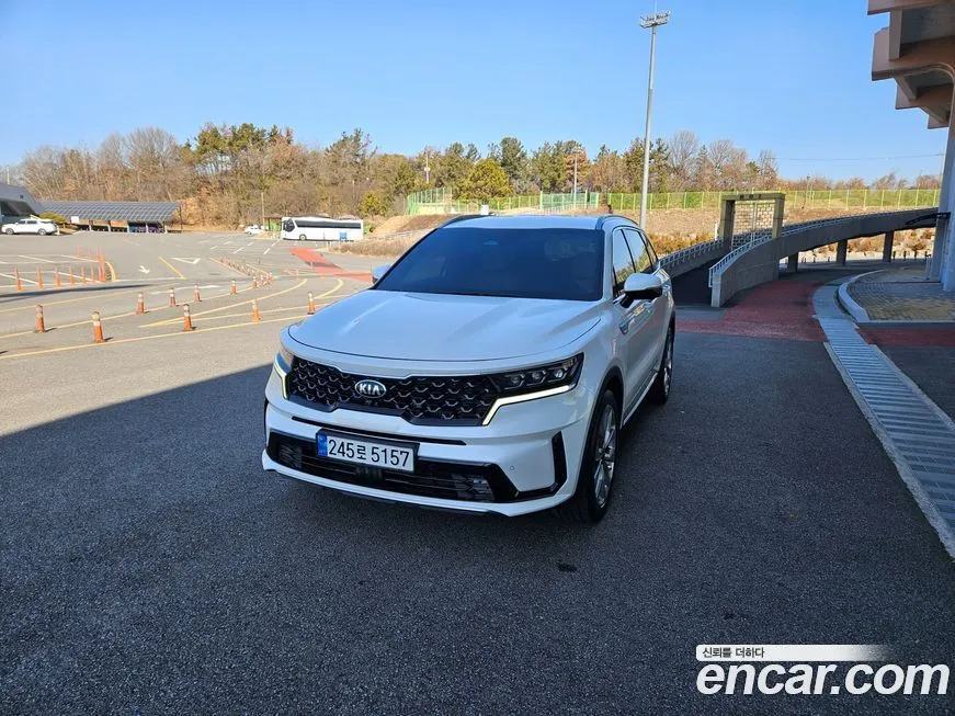 Kia Sorento — фото 6