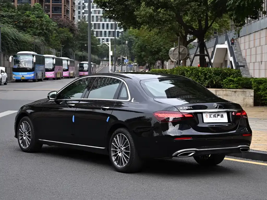 Mercedes-Benz E-Class 2022 из CN, фото 10