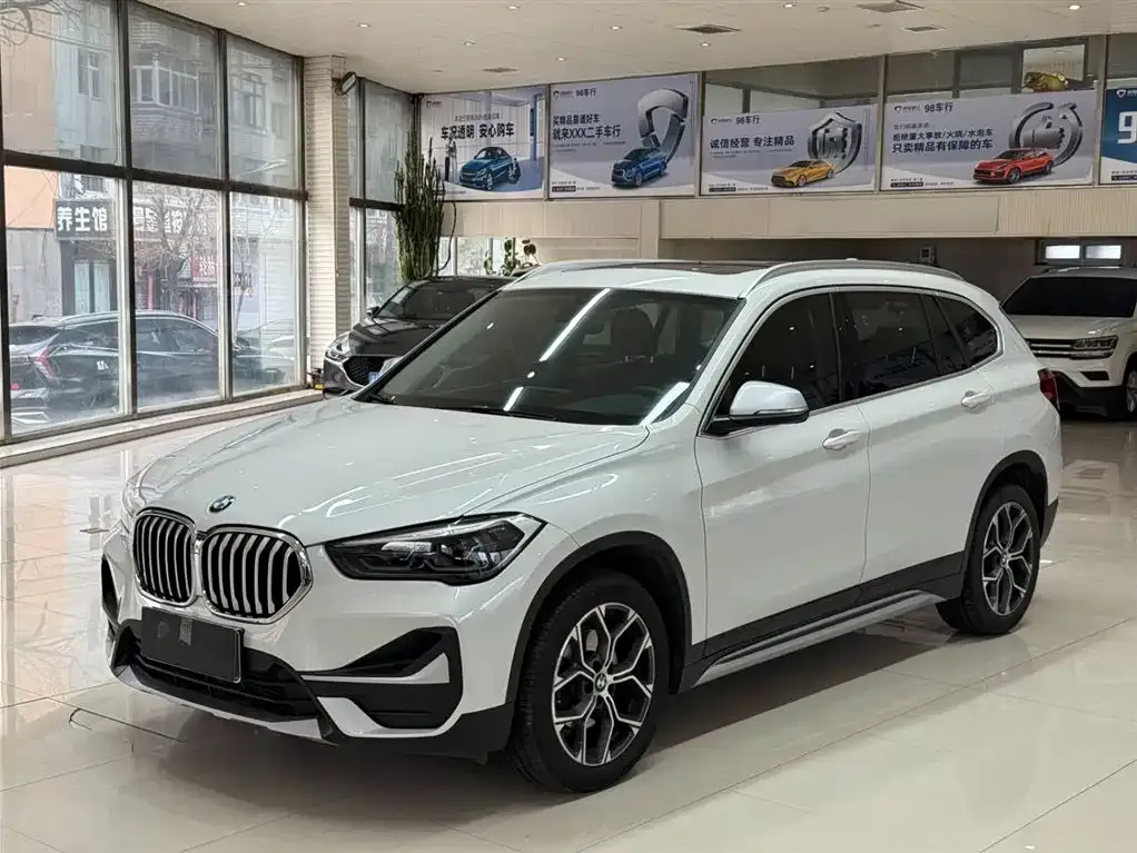 BMW X1 2022 из CN, фото 1