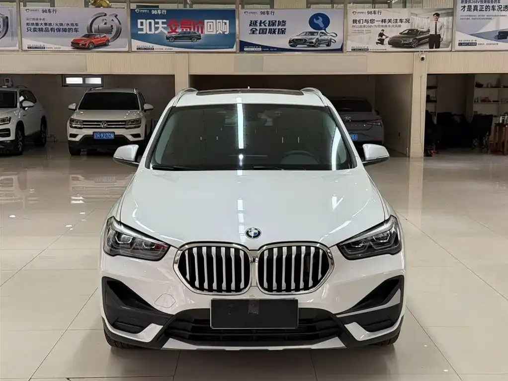 BMW X1 2022 из CN, фото 2
