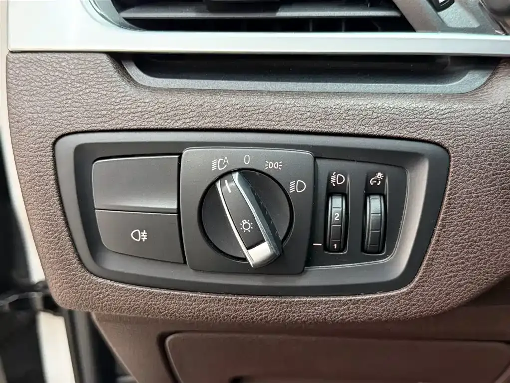 BMW X1 2022 из CN, фото 10