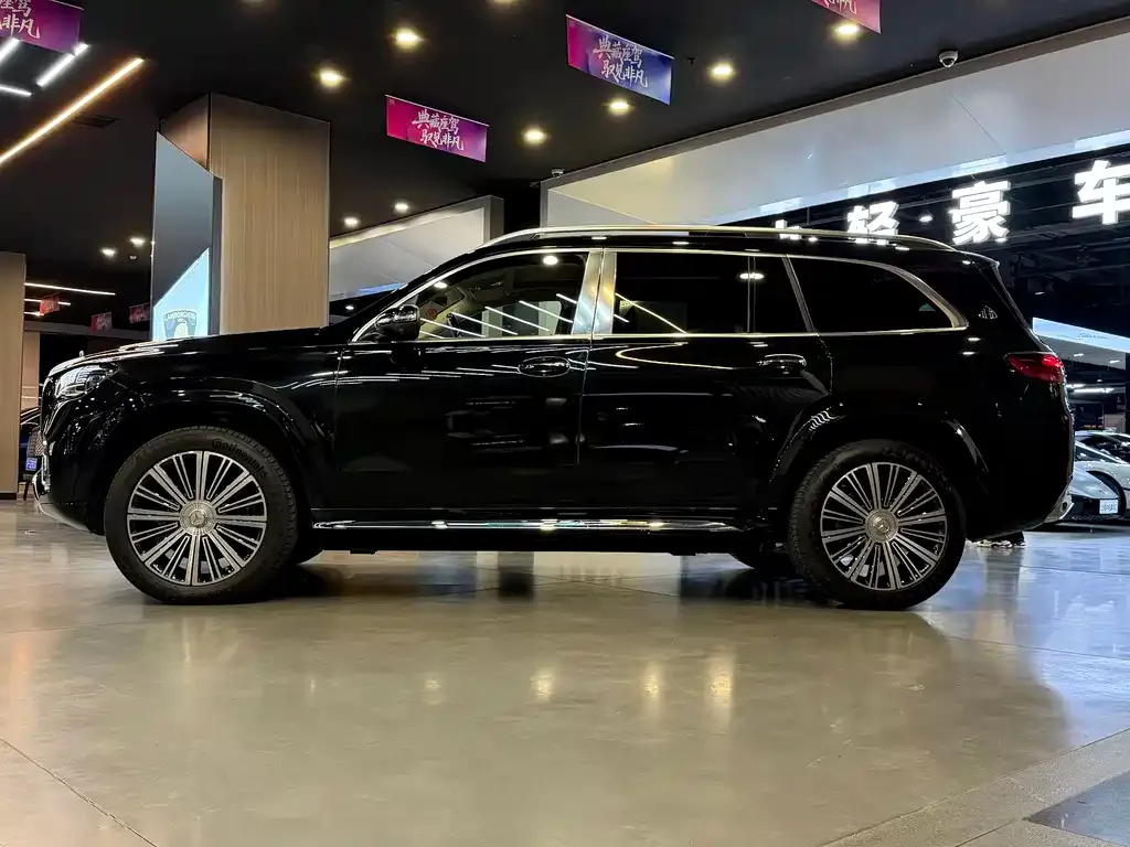 Mercedes-Benz GLS — фото 2