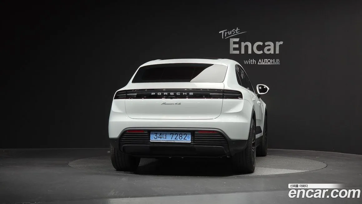 Porsche Macan 2025 из KR, фото 5