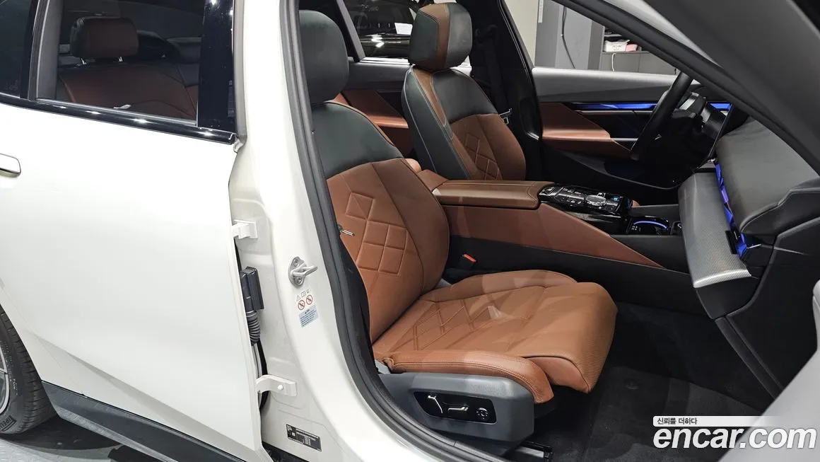 BMW i5 2024 из KR, фото 7