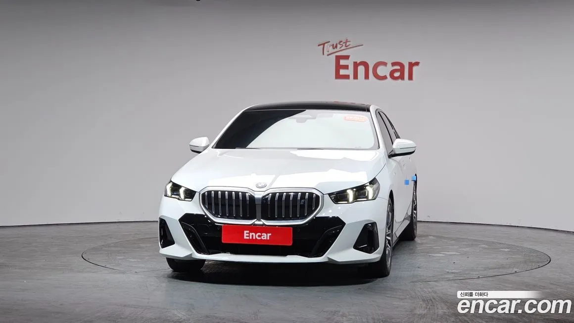 BMW i5 2024 из KR, фото 3