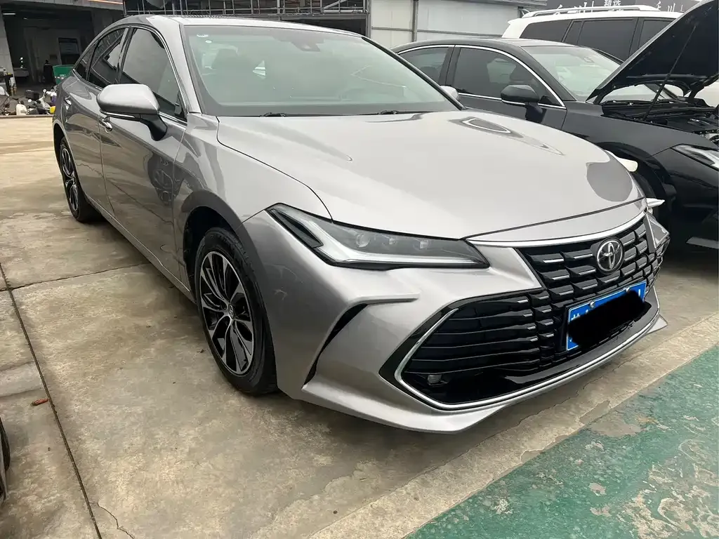 Toyota Avalon 2023 из CN, фото 10