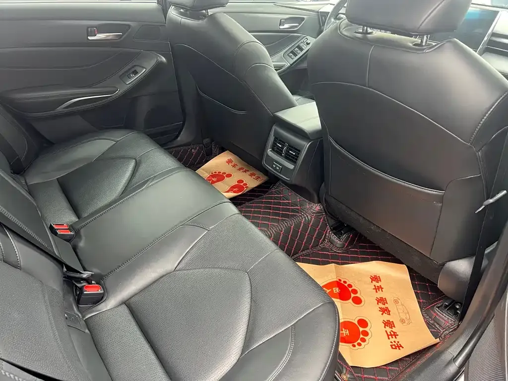 Toyota Avalon 2023 из CN, фото 8