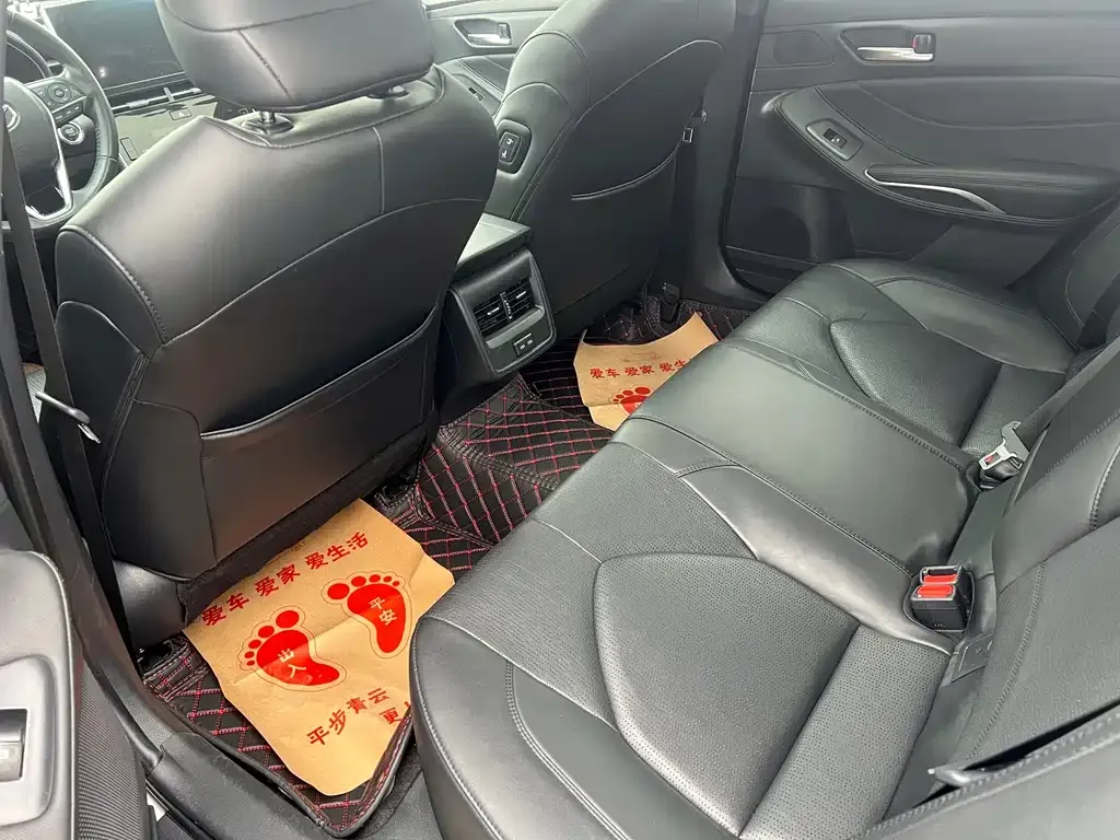 Toyota Avalon 2023 из CN, фото 9