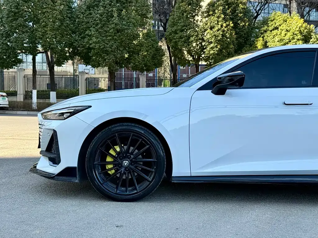 Changan UNI-V 2023 из CN, фото 3