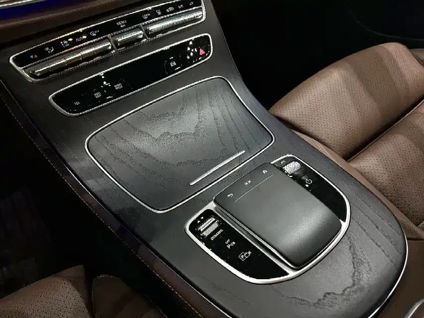 Mercedes-Benz E-Class New Energy — фото 6