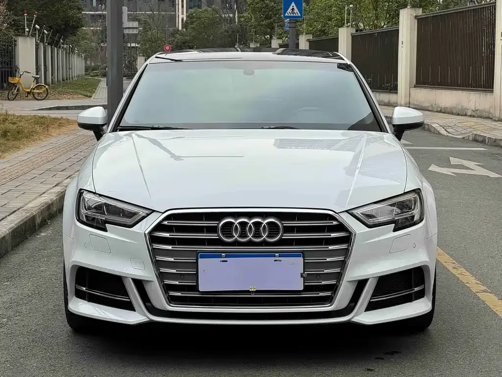 Audi A3 2021 из CN, фото 8