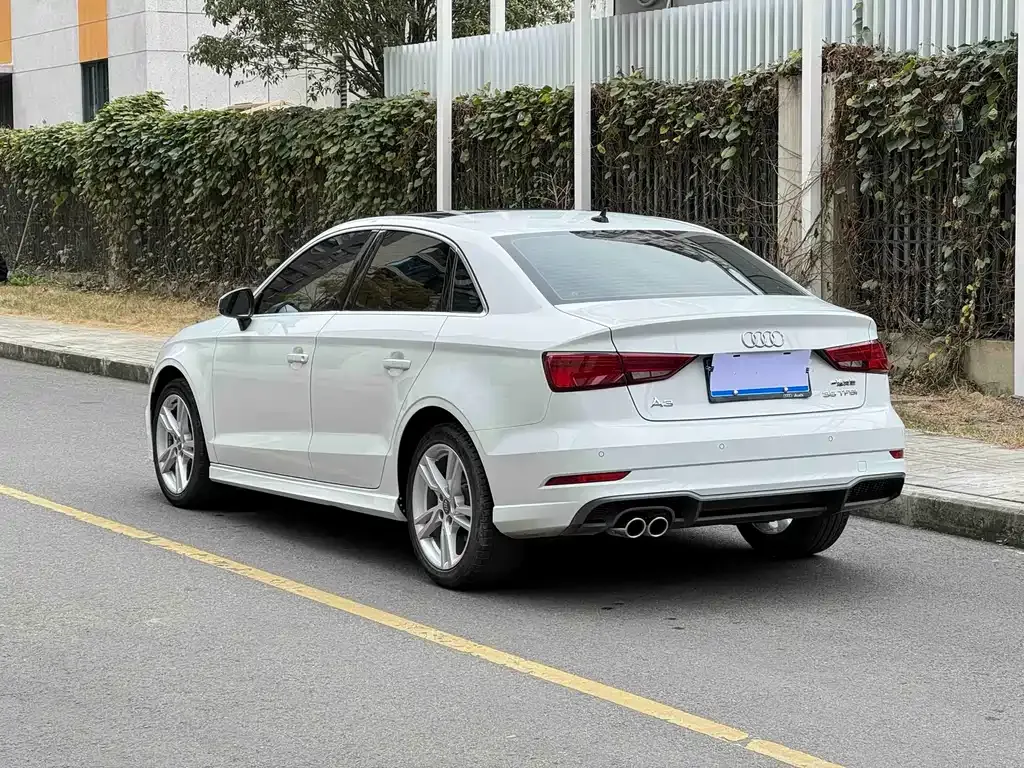 Audi A3 2021 из CN, фото 10