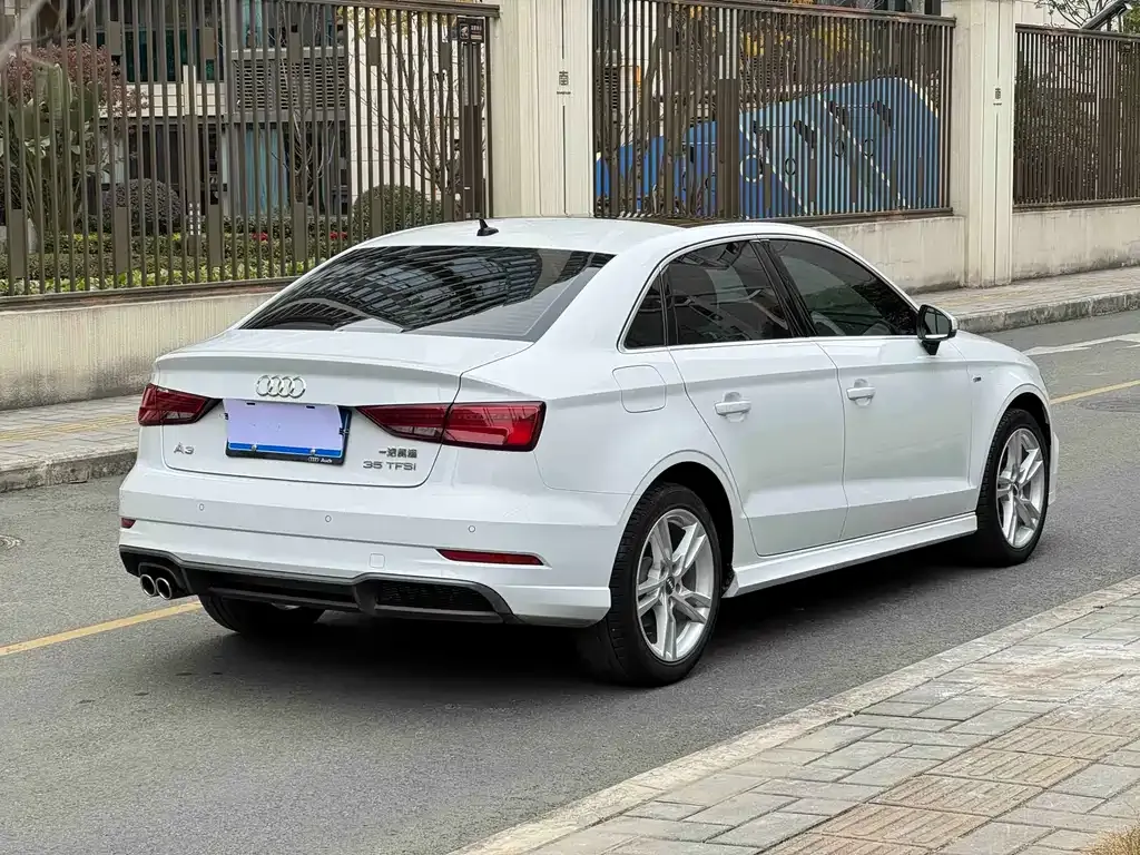 Audi A3 2021 из CN, фото 5