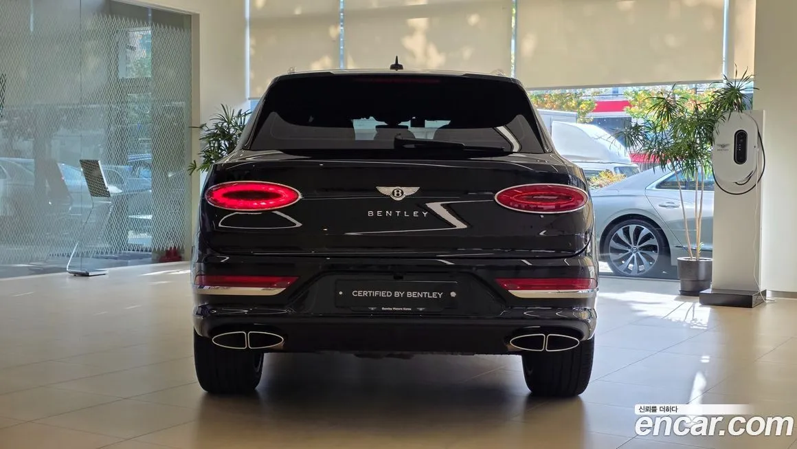 Bentley Bentayga 2025 из KR, фото 7