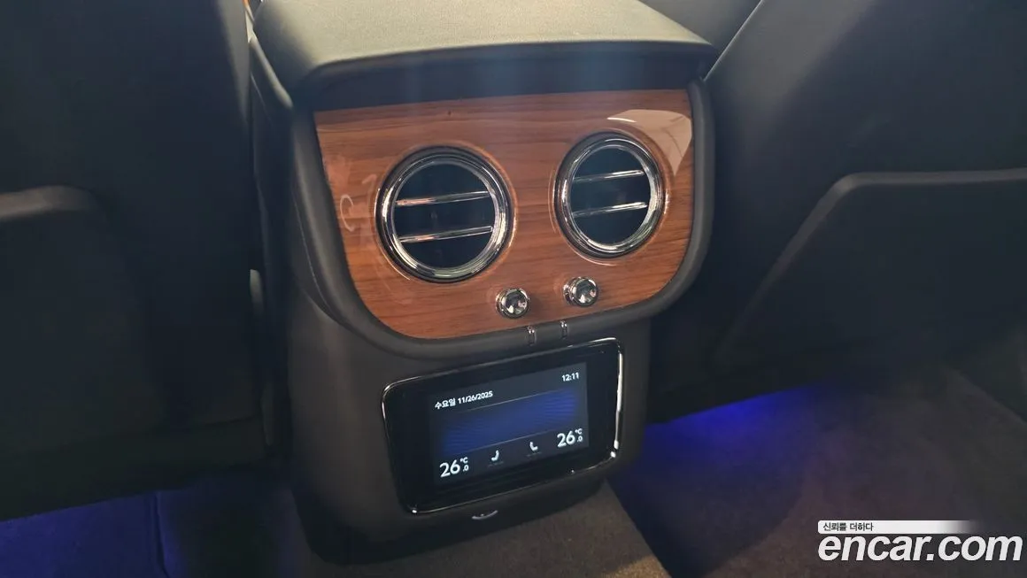 Bentley Bentayga 2025 из KR, фото 3
