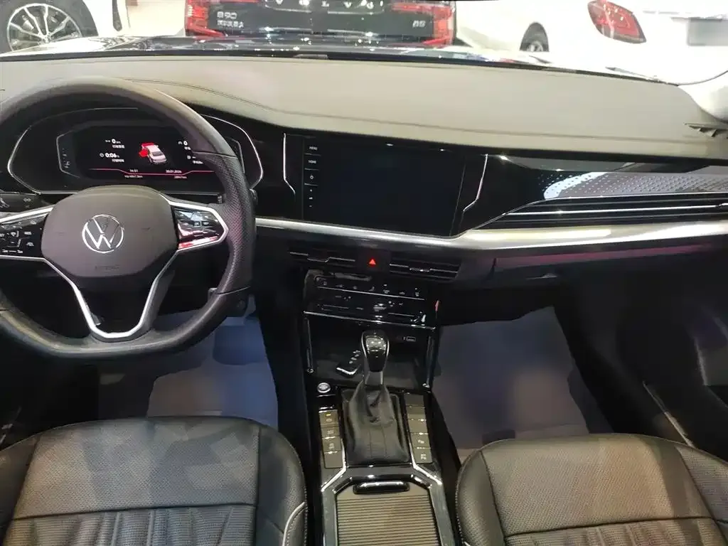 Volkswagen Passat — фото 10